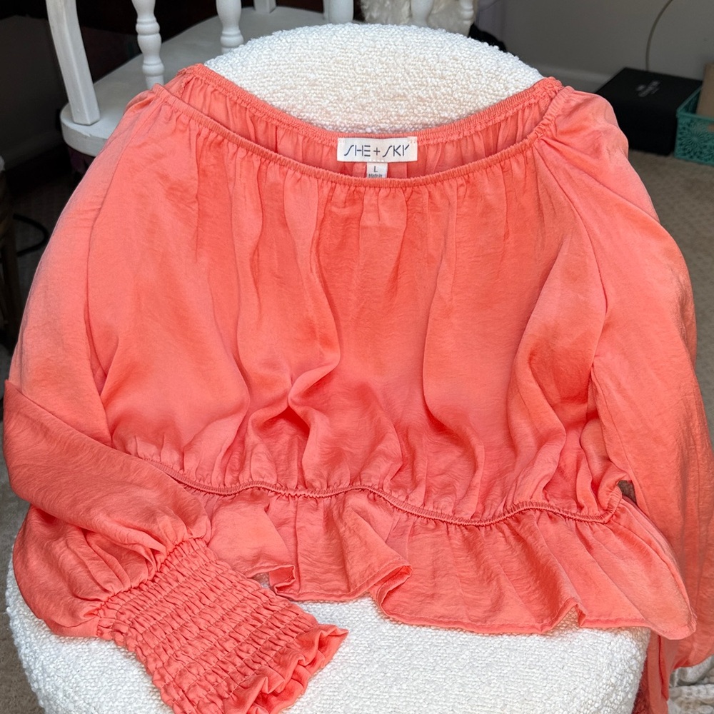 She + Sky Off the shoulder long sleeve blouse